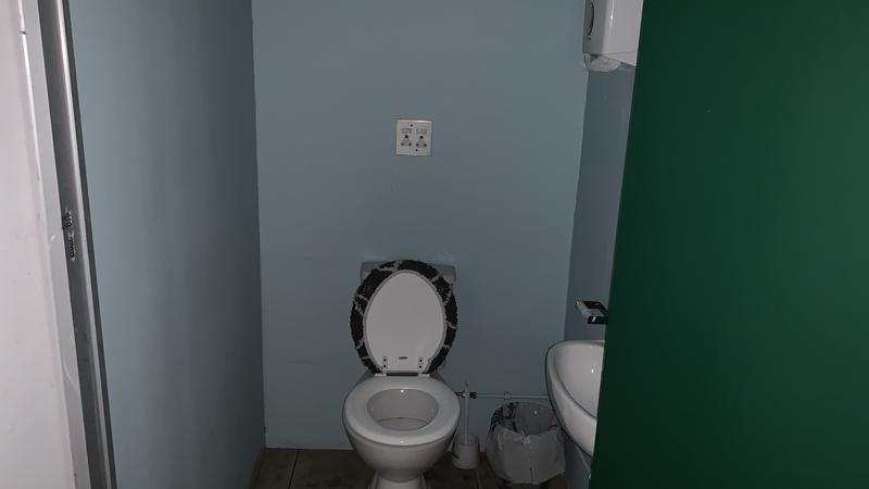 To Let Commercial Property for Rent in Maitland Western Cape